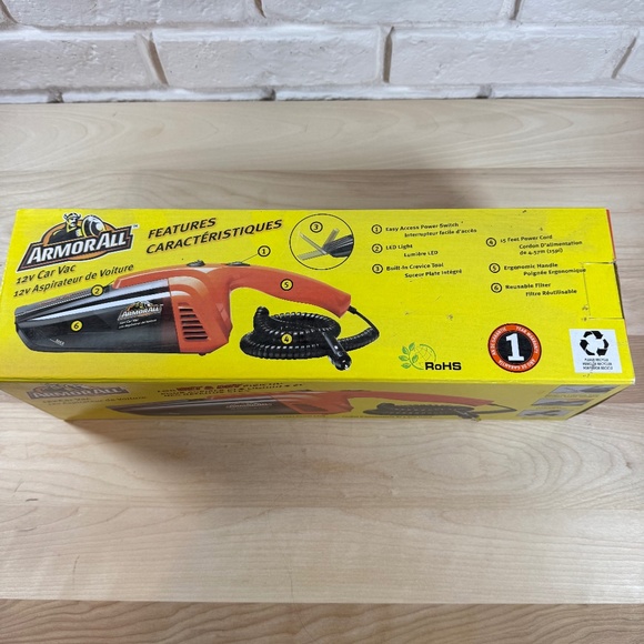 Armor All 12V Car Vac Wet and Dry NWOT - Picture 10 of 12
